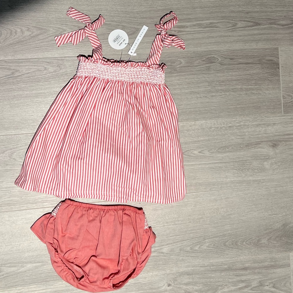 Gorgeous two piece bloomer set! Great for summer! Great quality!